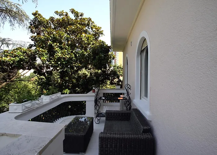 Padam Boutique Hotel