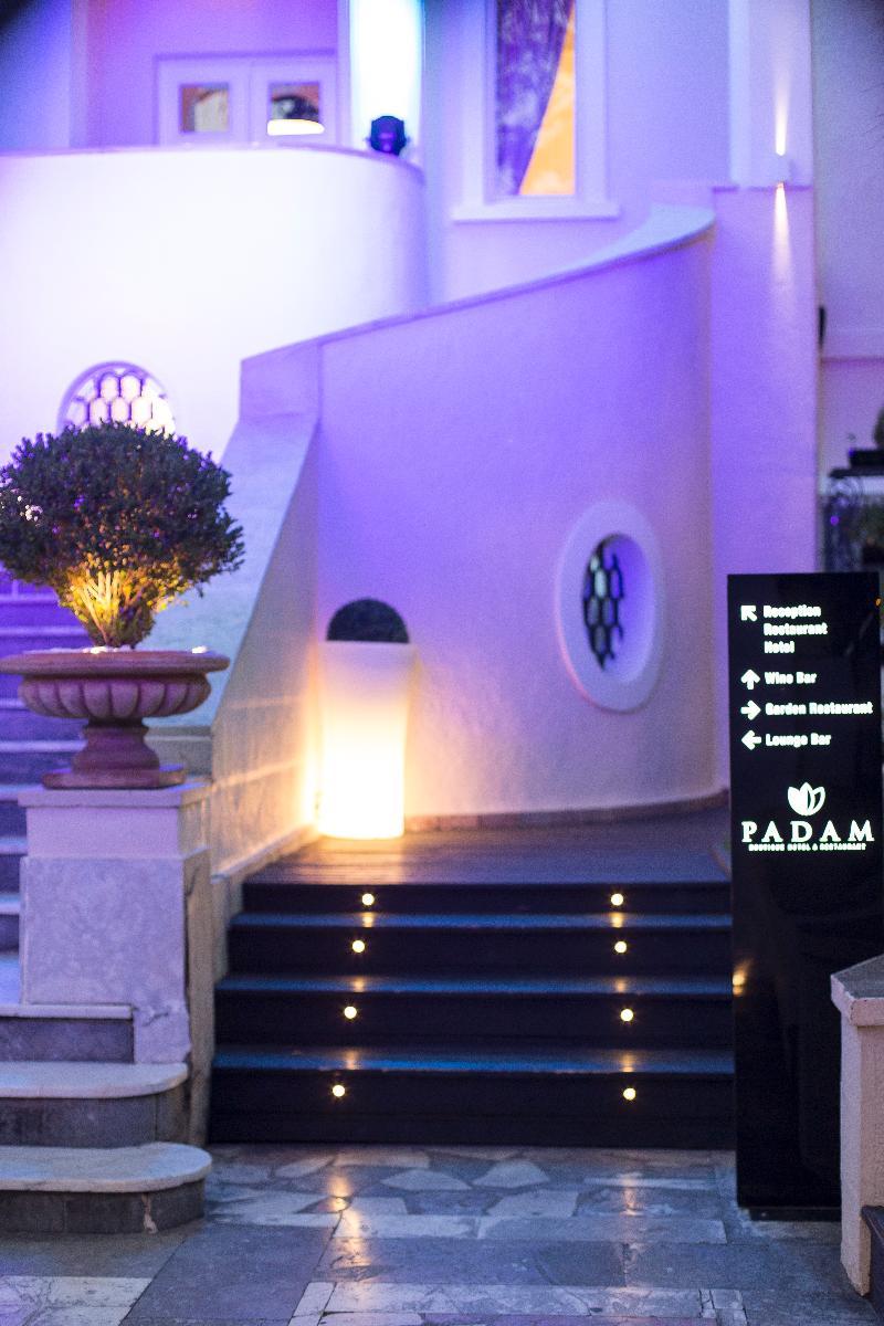 Padam Boutique 4* Tirana