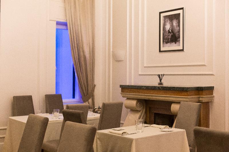 Padam Boutique 4* Tirana