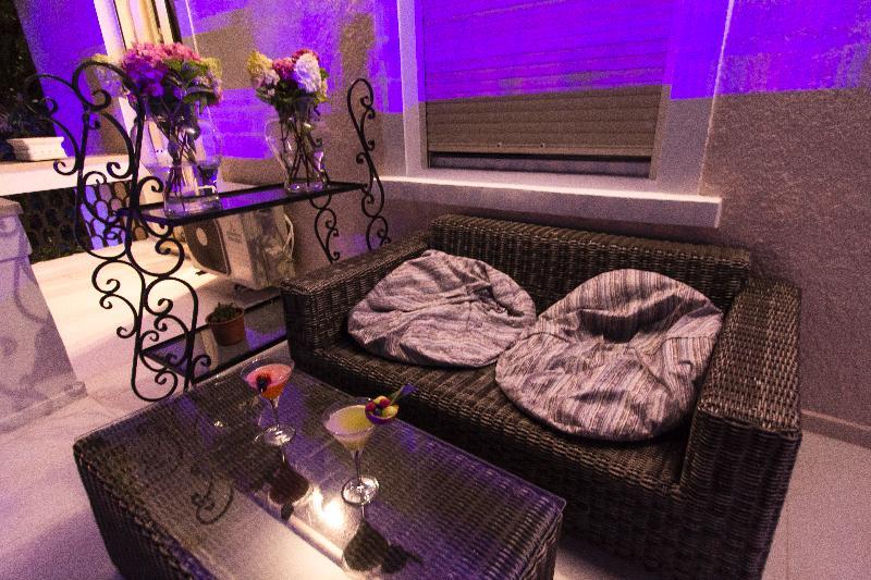 Padam Boutique 4* Tirana